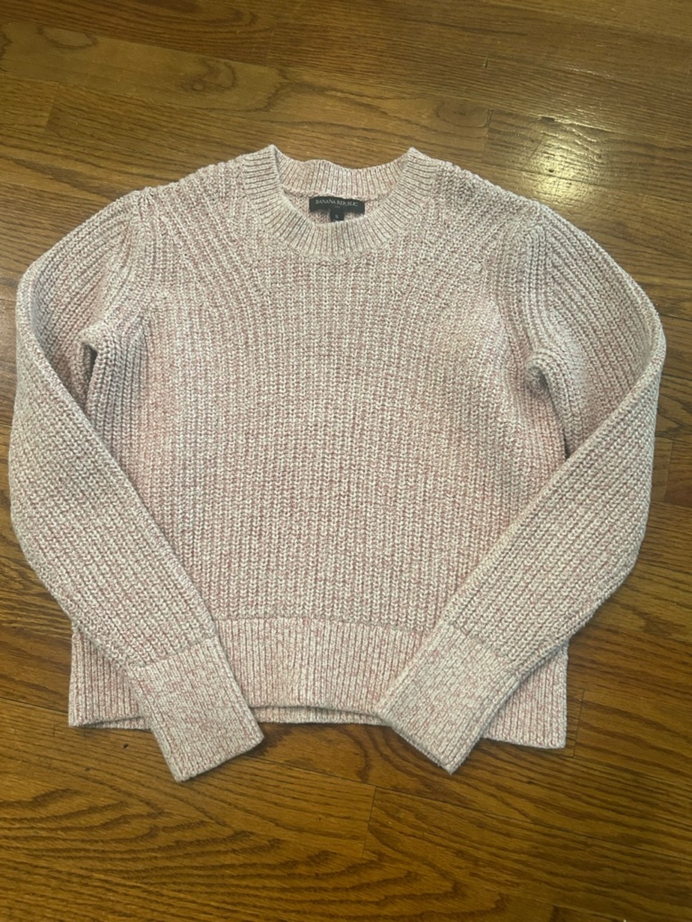Banana Republic Cozy Crewneck Sweater in Light Pink